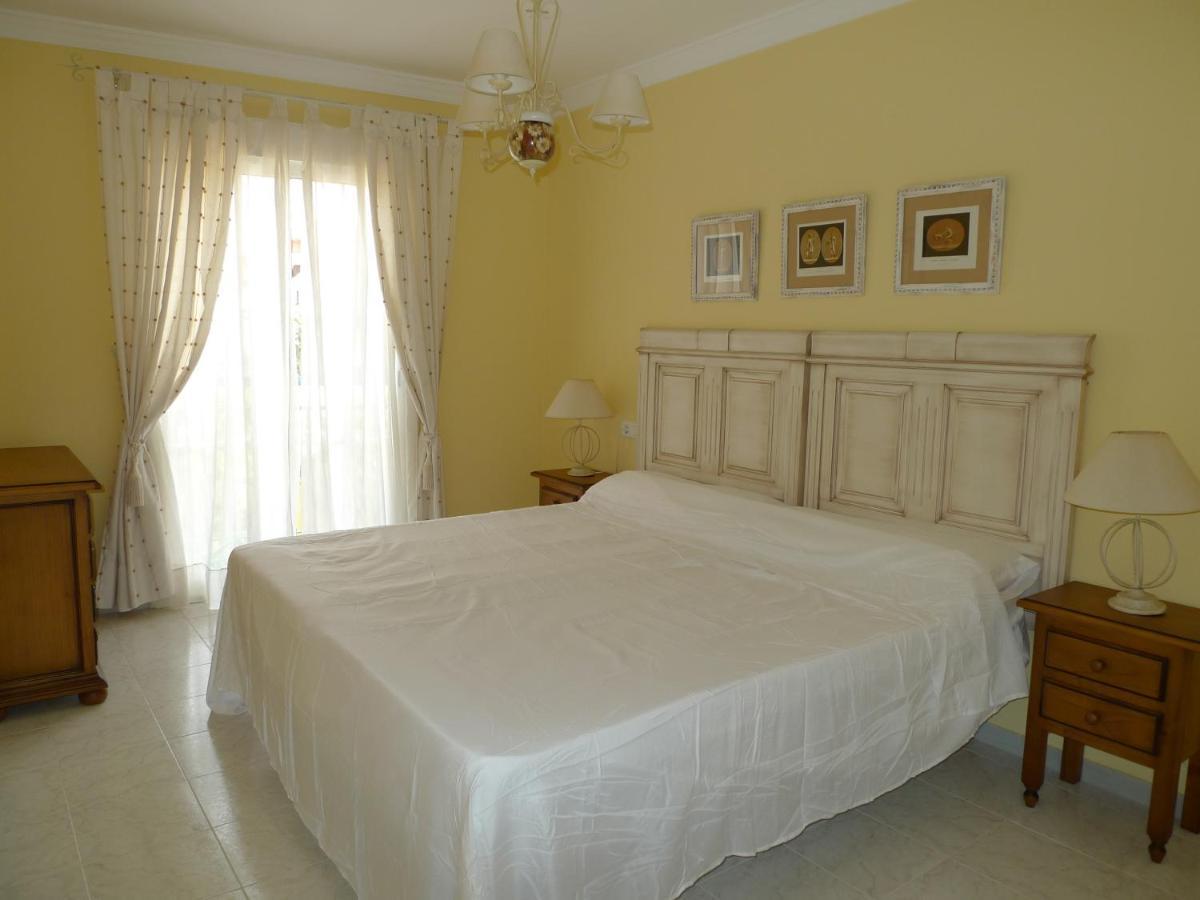 Torrox Costa Beachfront Apartment Экстерьер фото