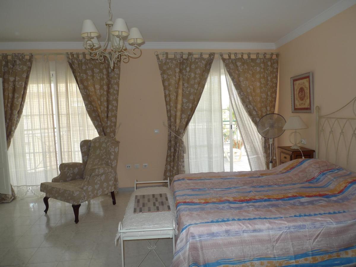 Torrox Costa Beachfront Apartment Экстерьер фото