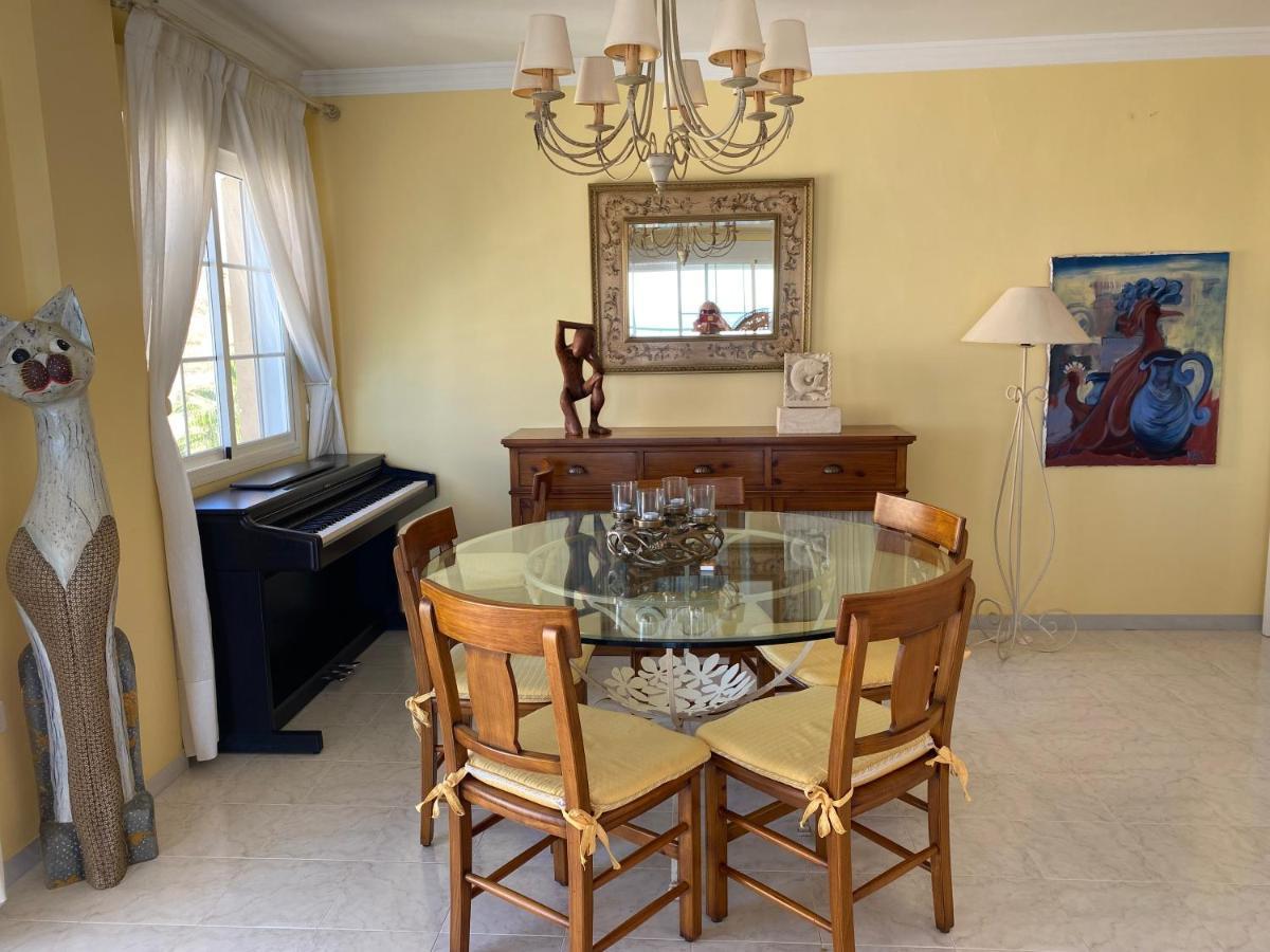 Torrox Costa Beachfront Apartment Экстерьер фото