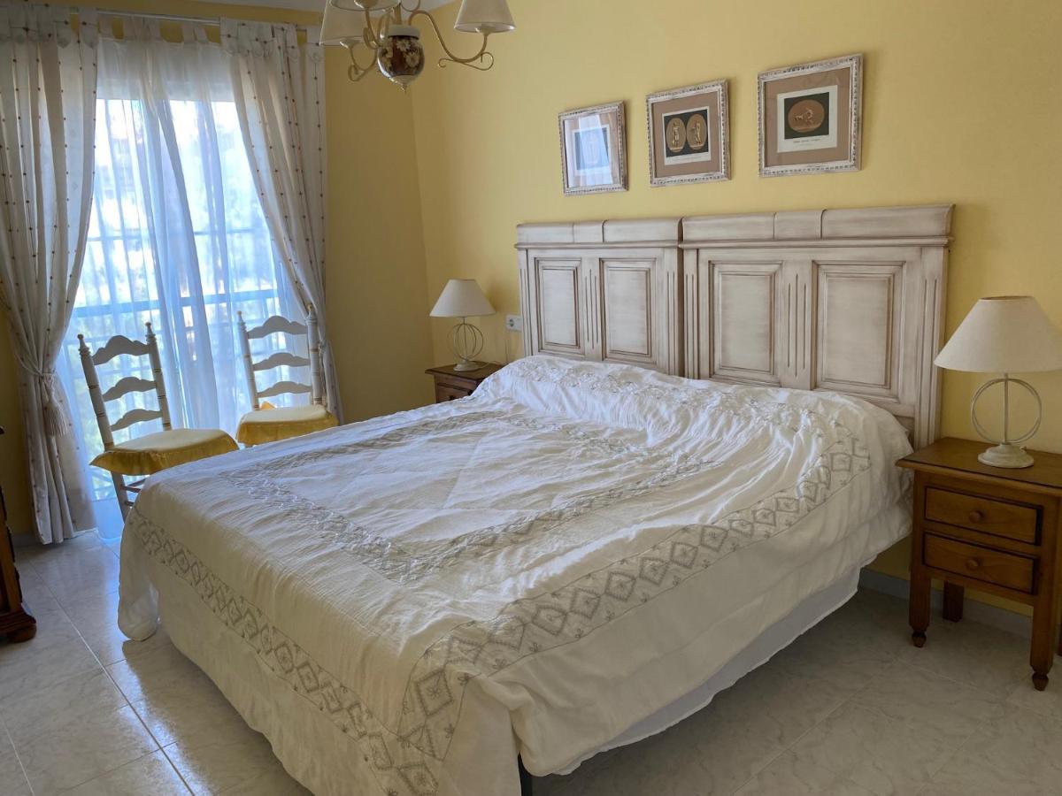Torrox Costa Beachfront Apartment Экстерьер фото
