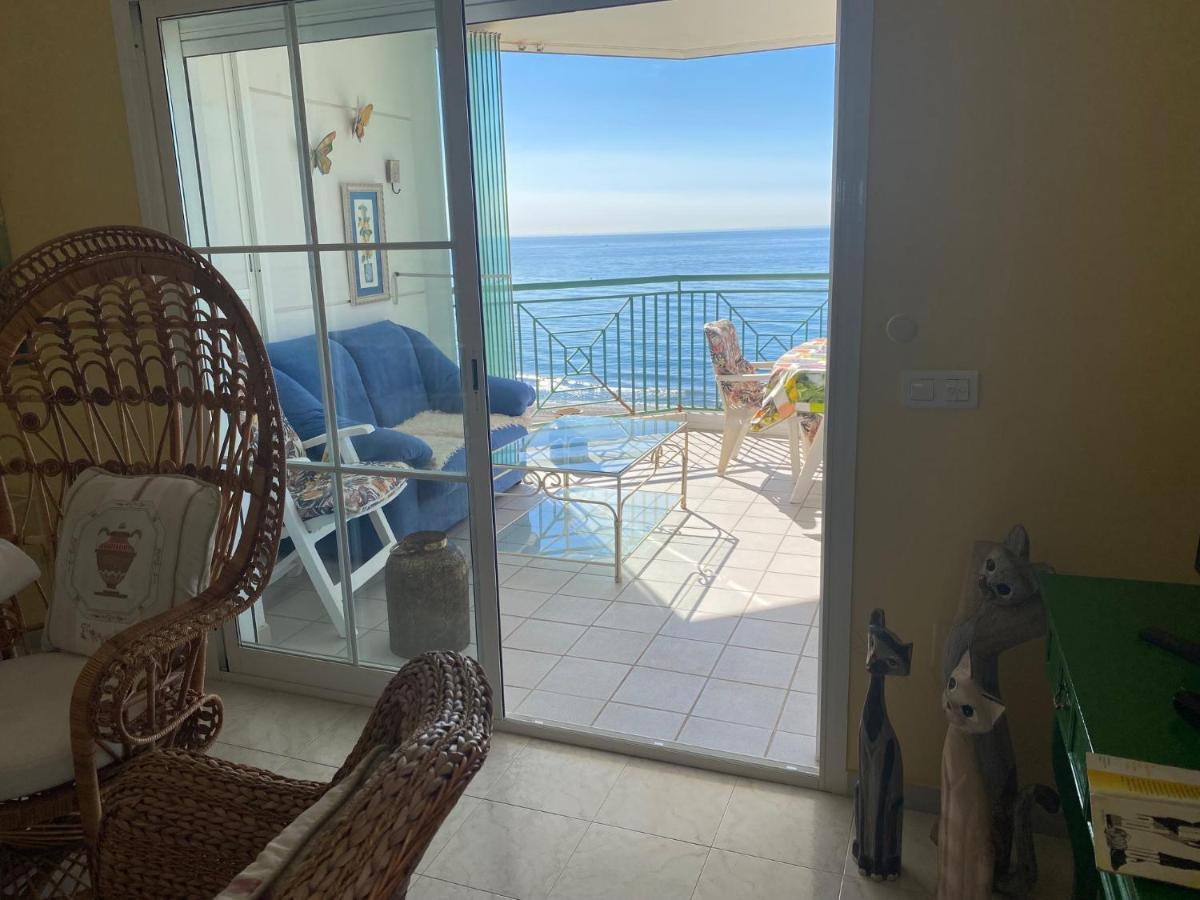 Torrox Costa Beachfront Apartment Экстерьер фото