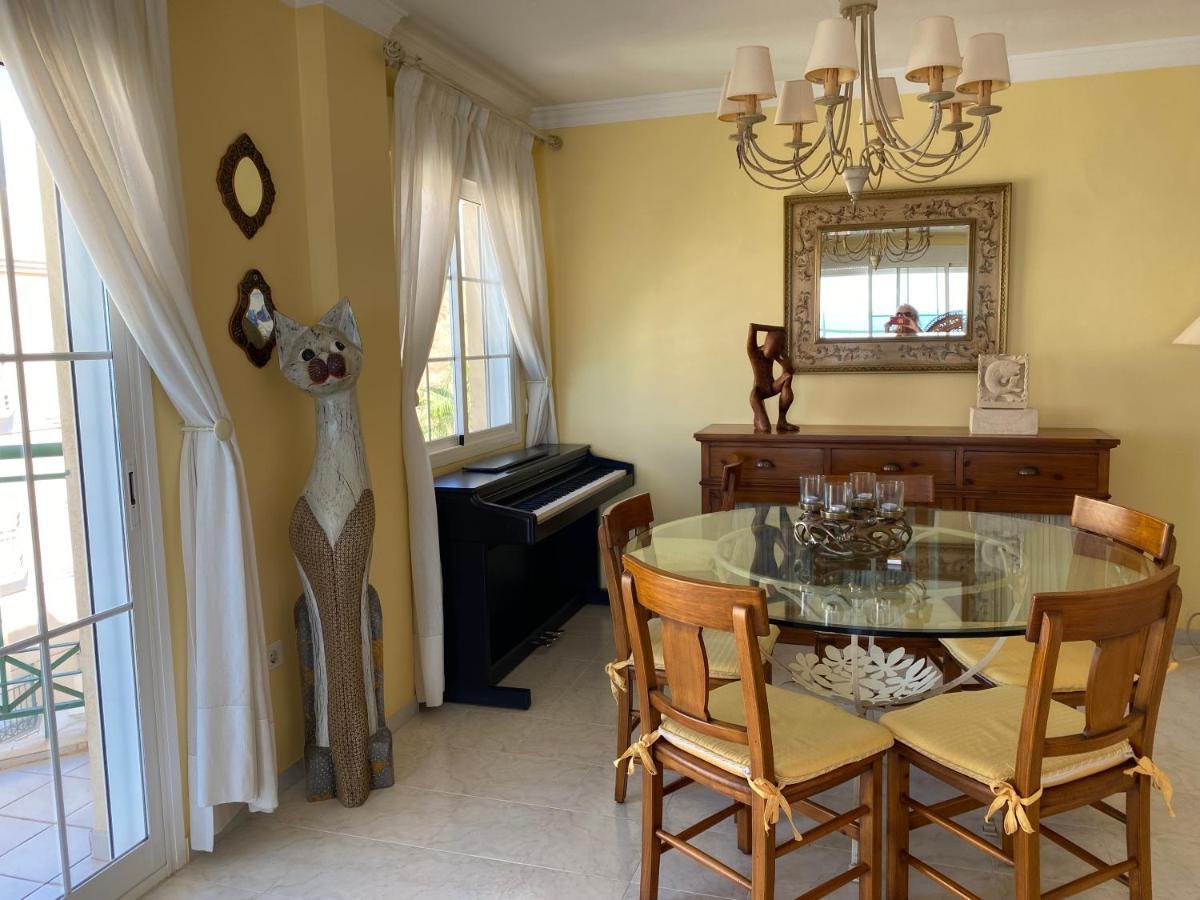 Torrox Costa Beachfront Apartment Экстерьер фото