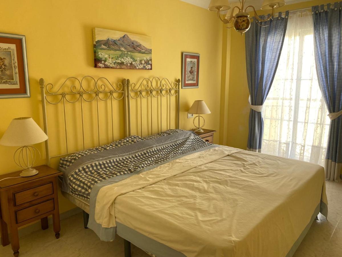 Torrox Costa Beachfront Apartment Экстерьер фото
